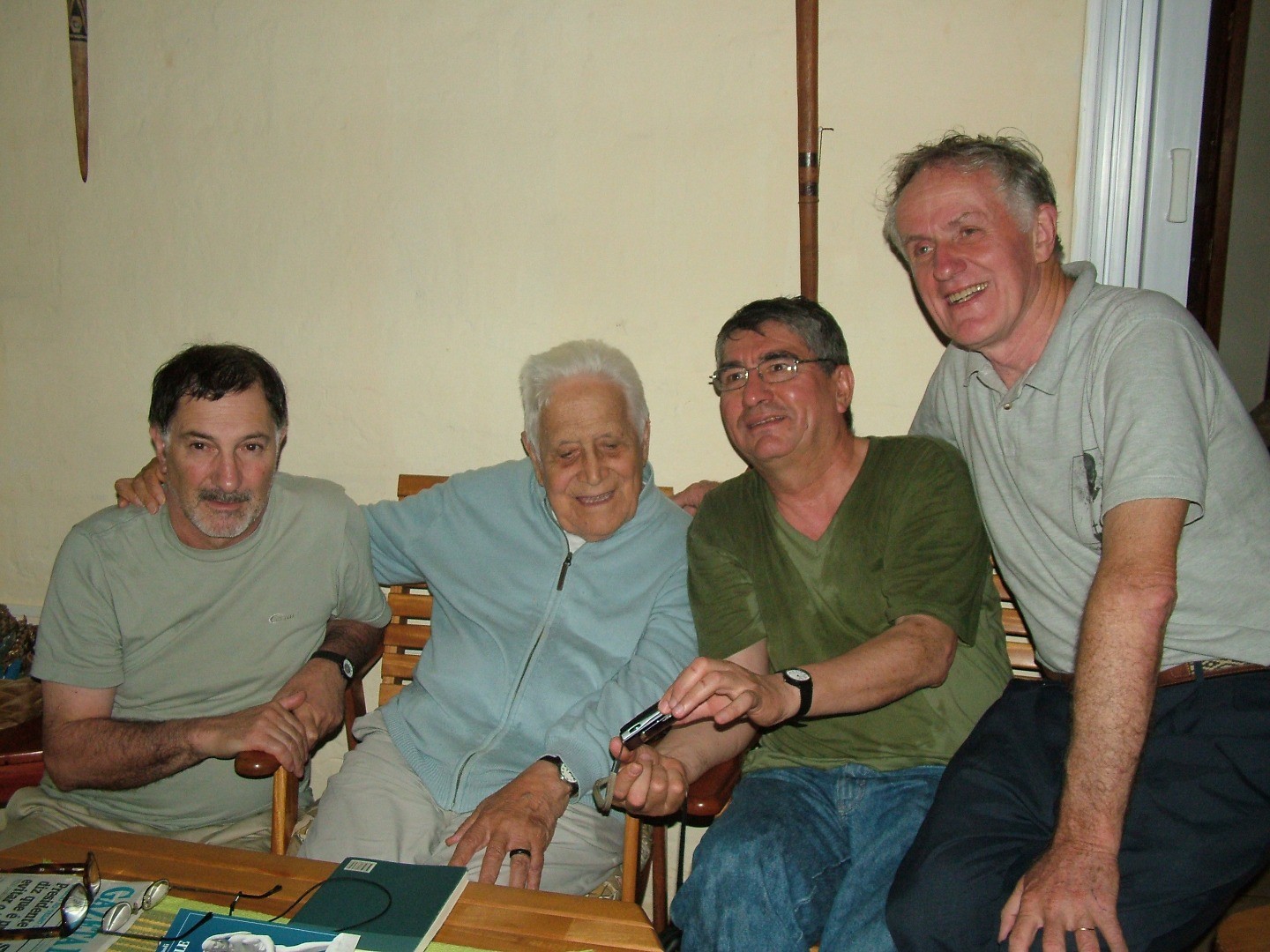 2009, Foz do Iguaçu-Madre Terra - Julio Saquero, Arturo Paoli, Enrique de Solan, Patricio Rice