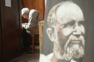 San Martino in Vignale, 2012 - Arturo Paoli nella casa Beato Charles de Foucauld